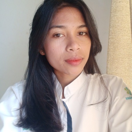 PUTRI ANJELIA RAMBU MAY PADA